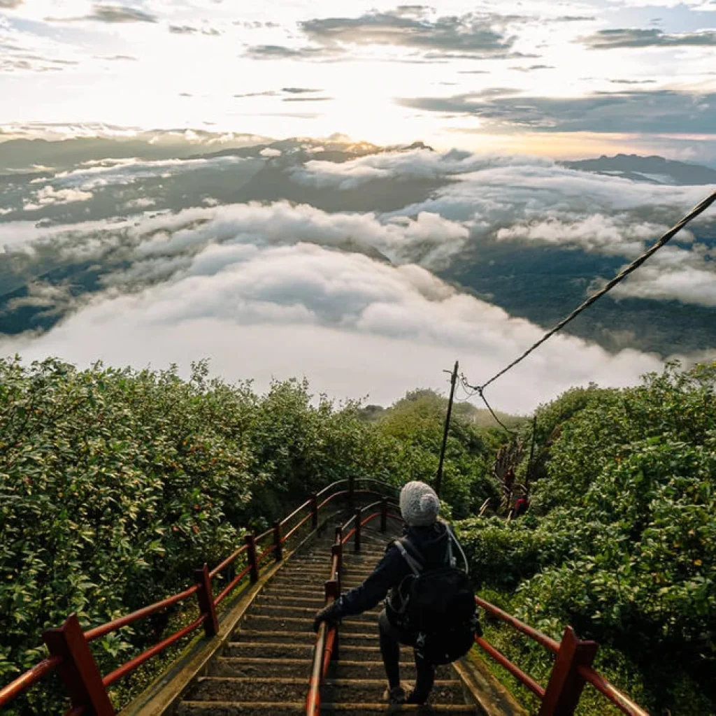 AdamsPeak54548